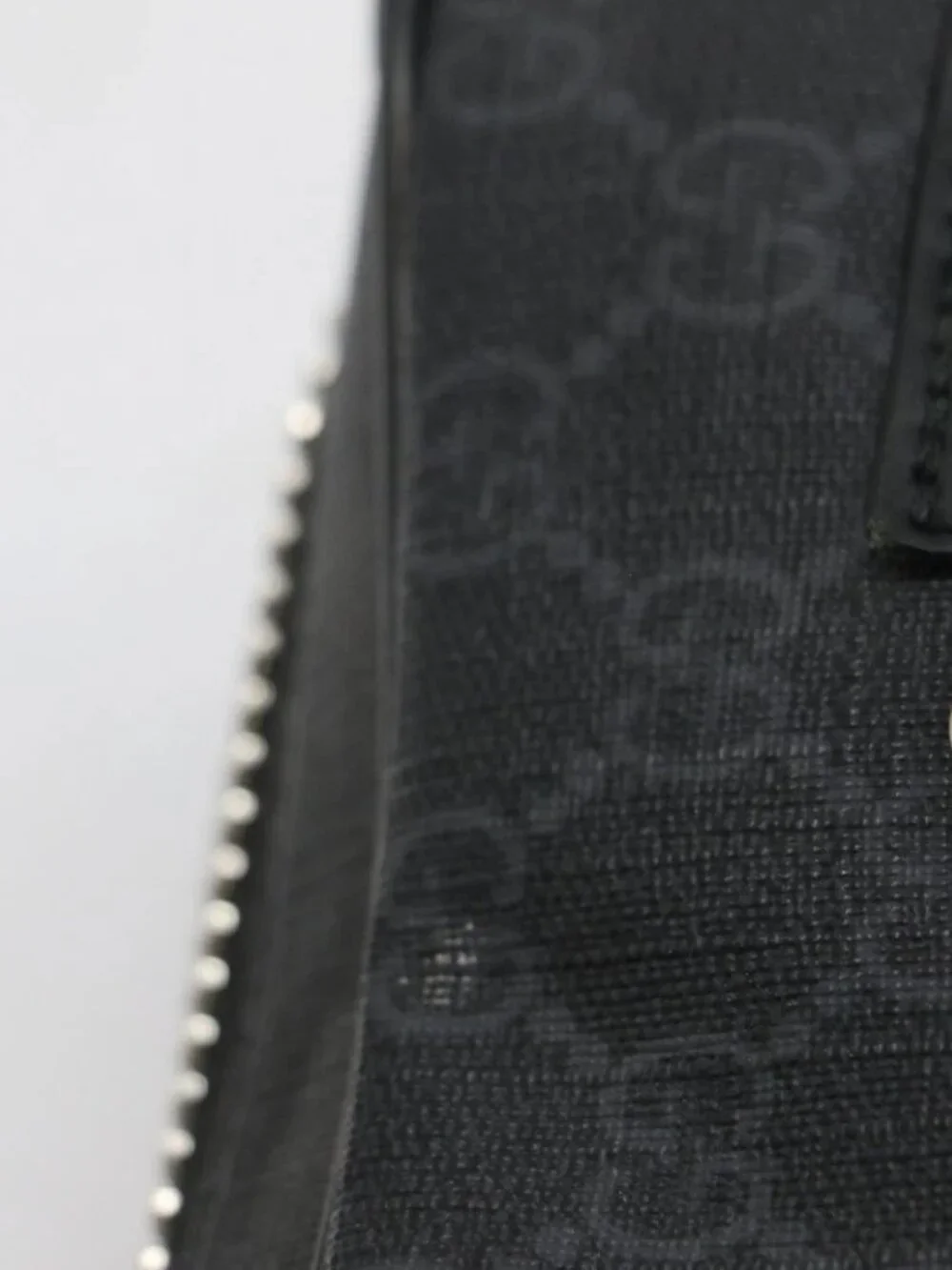 GUCCI GG Supreme Sling Backpack Belt Bag Sherry Line - Black